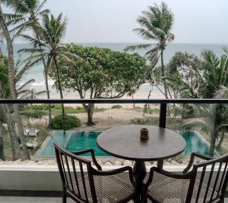 Naomi Beach Resort - Adults Only Уелигама Екстериор снимка
