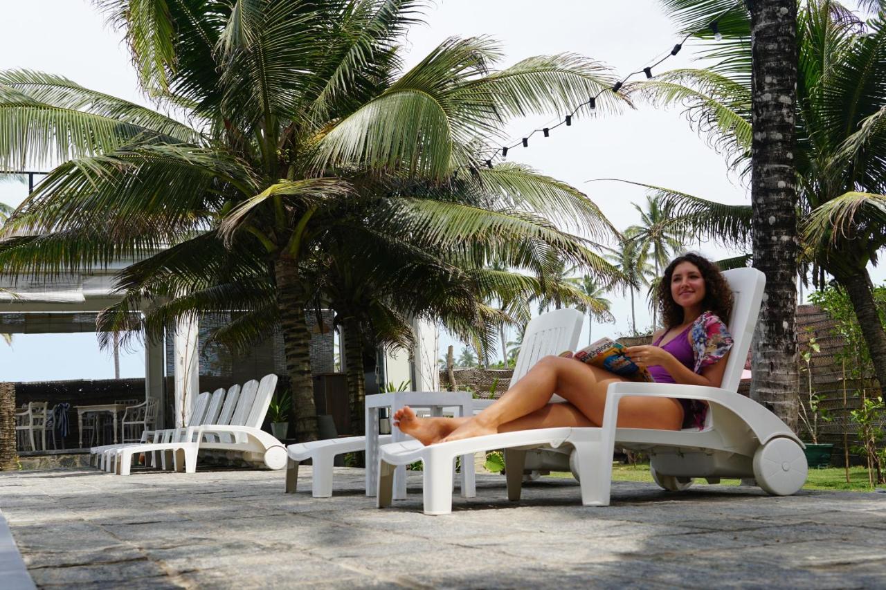 Naomi Beach Resort - Adults Only Уелигама Екстериор снимка
