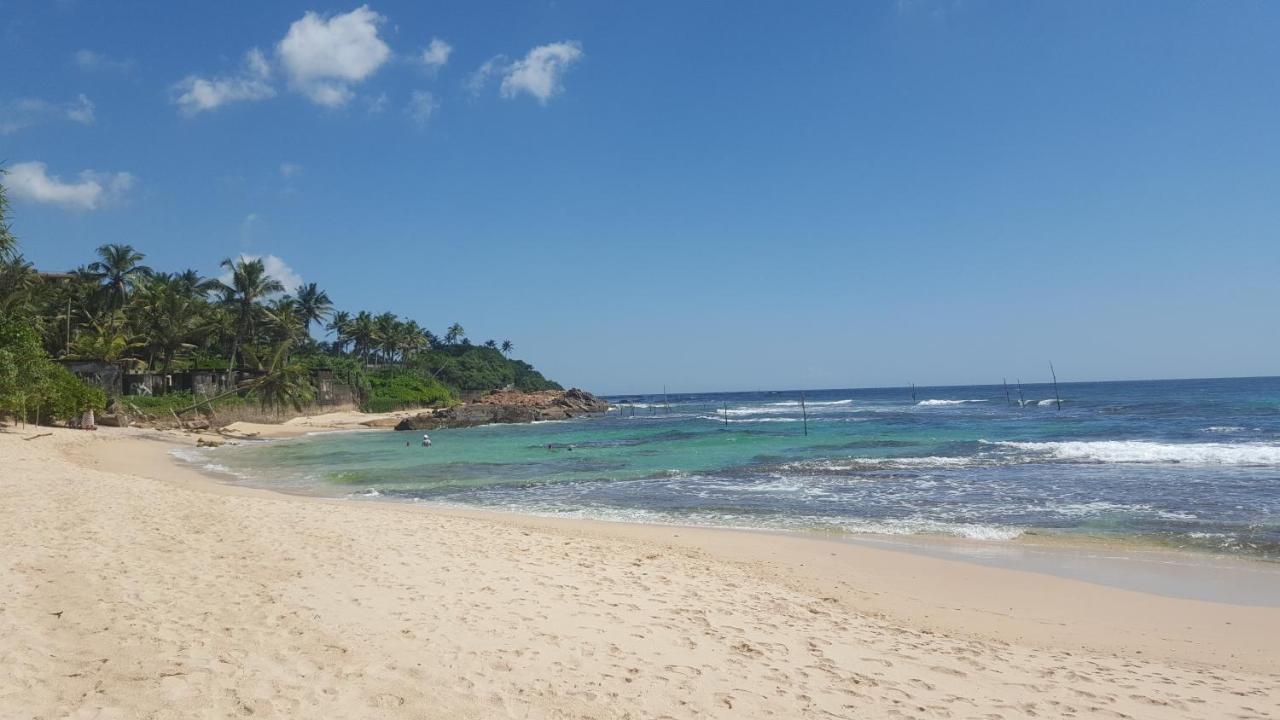 Naomi Beach Resort - Adults Only Уелигама Екстериор снимка
